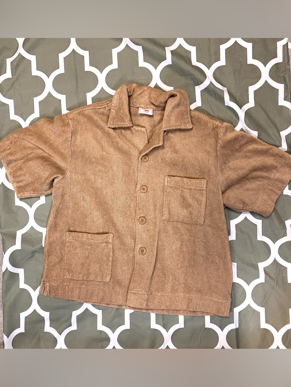 Men's Short-Sleeve Button-Up Terry polo in Tan